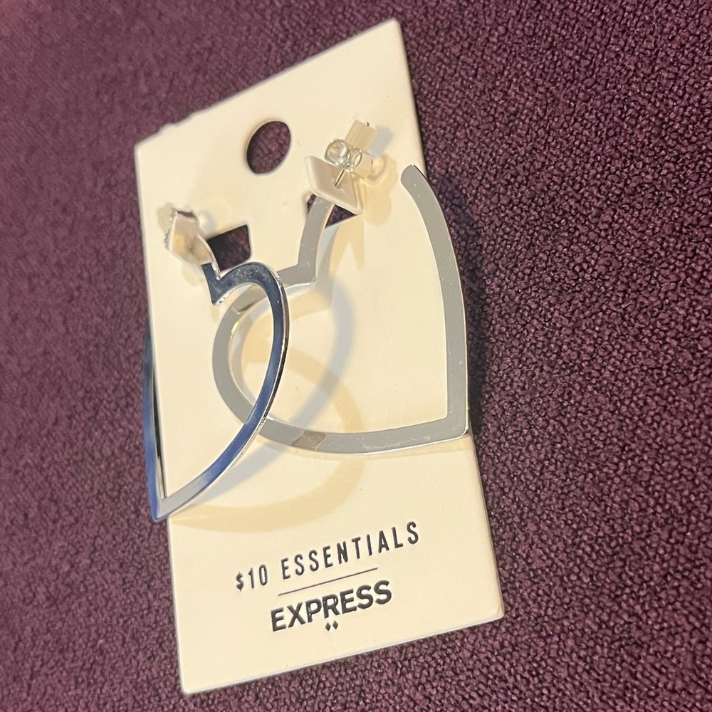 Express Silver Heart Hoop Earrings - New With Tags - Picture 2 of 7